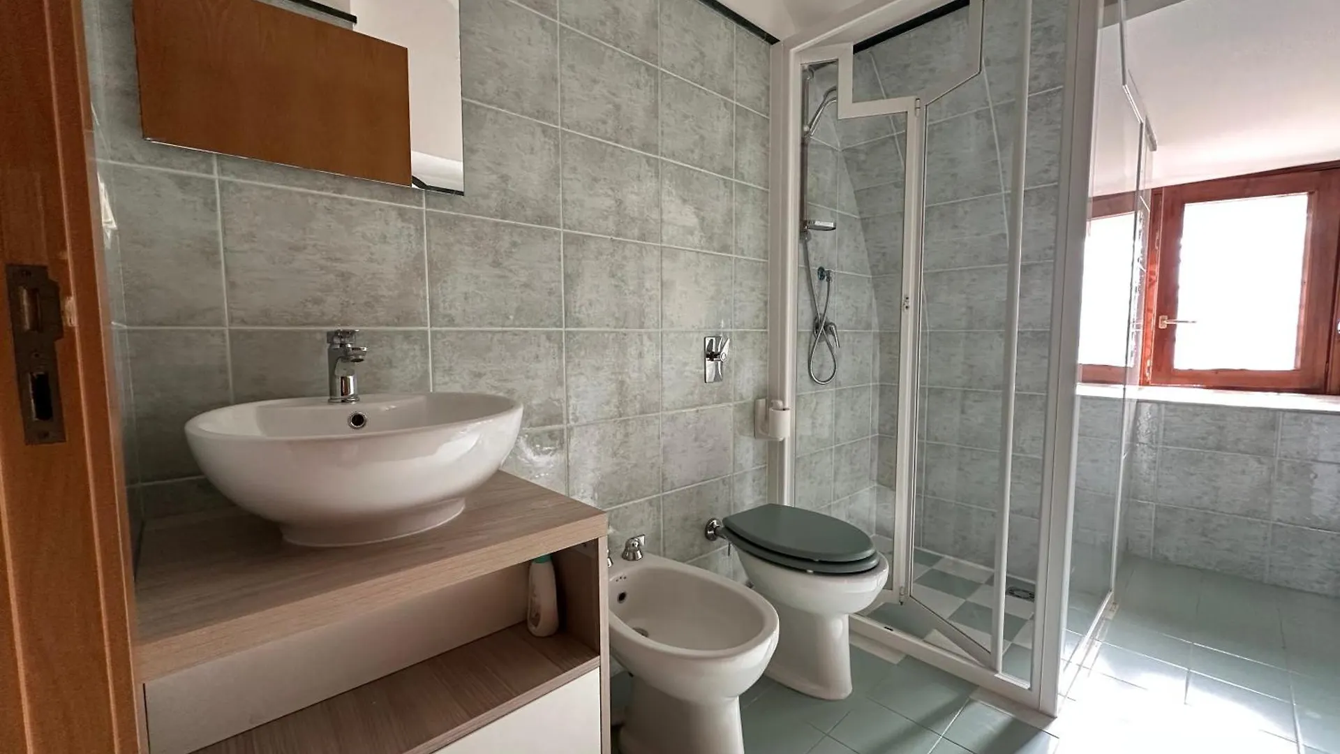 Historic B&B Apartments Home 끼아라몬떼굴피